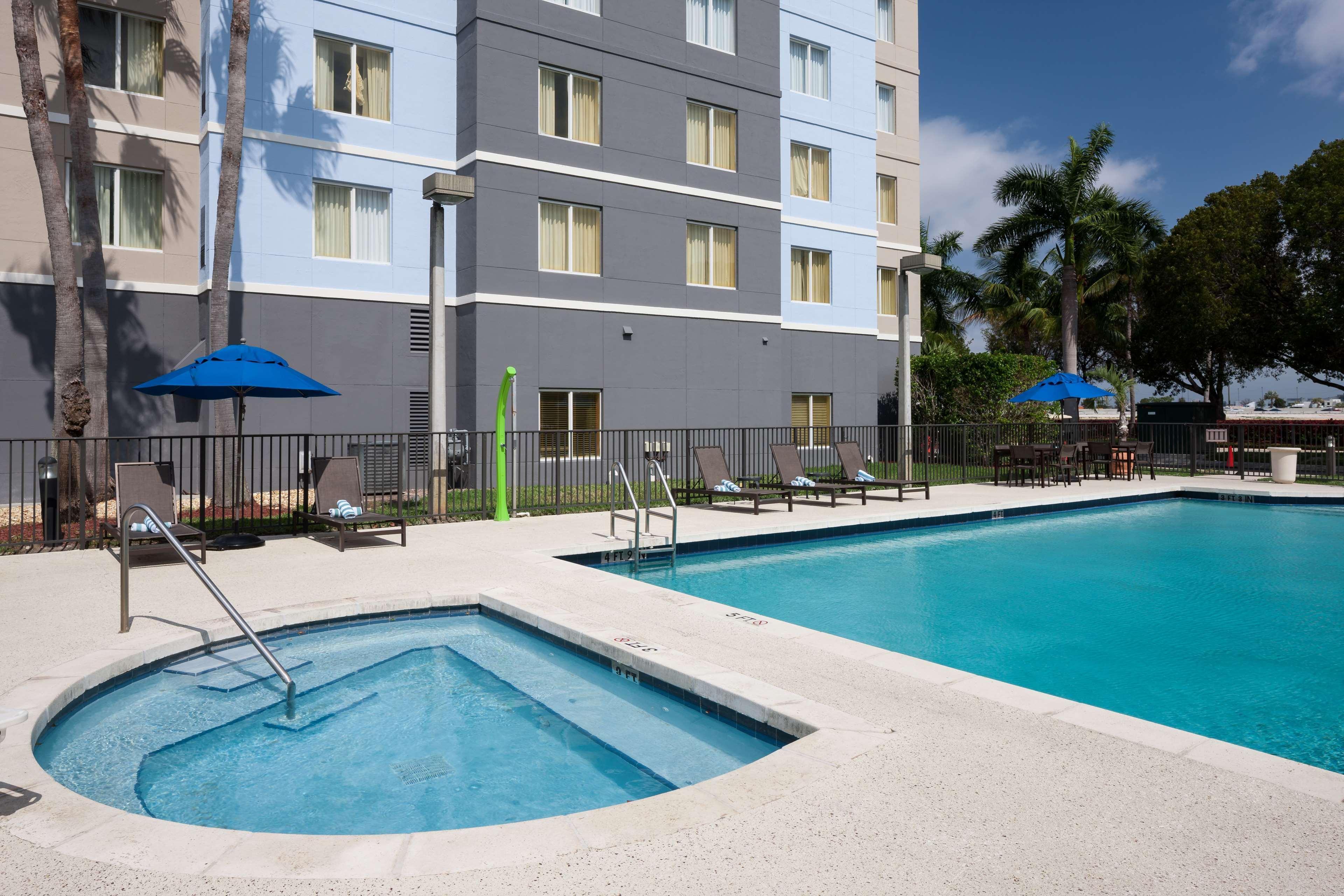 Homewood Suites Miami Airport/Blue Lagoon Εξωτερικό φωτογραφία
